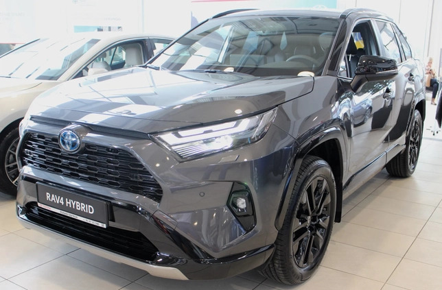 Toyota RAV4 cena 213500 przebieg: 5, rok produkcji 2024 z Staszów małe 92